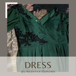 Light in the Box Long Sleeve Lace Appliqué Gown